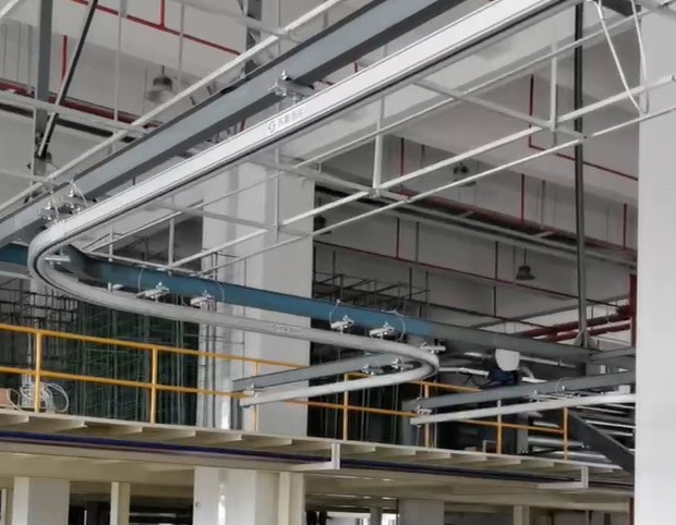 机器人巡检弯轨